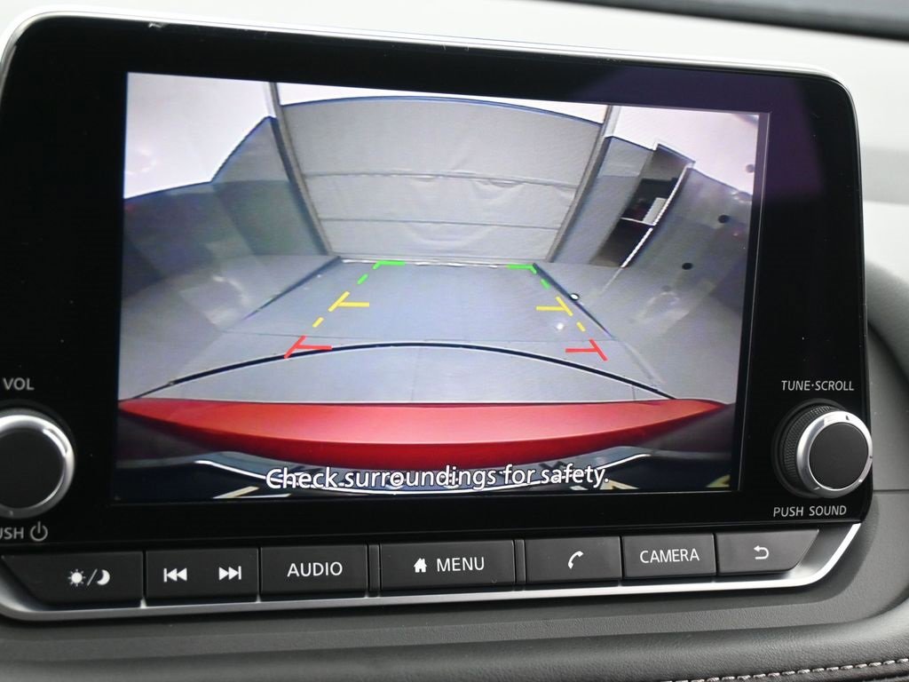 Certified 2025 Nissan Rogue S image 11