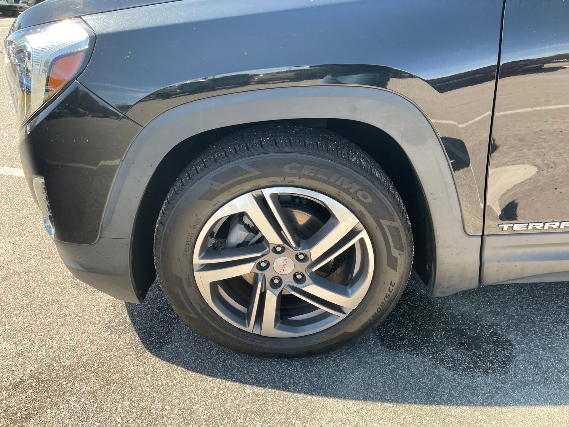 Used 2020 GMC Terrain SLT image 9