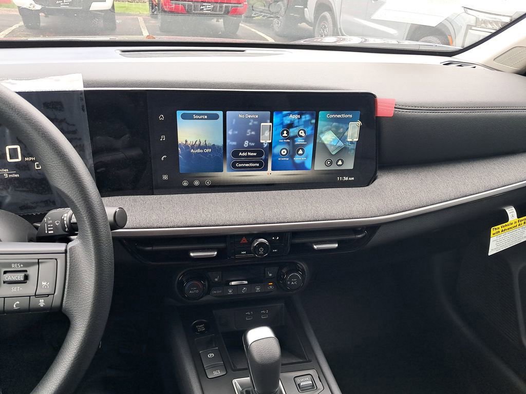 New 2026 Nissan Kicks SV w/ SV Premium Package image 18