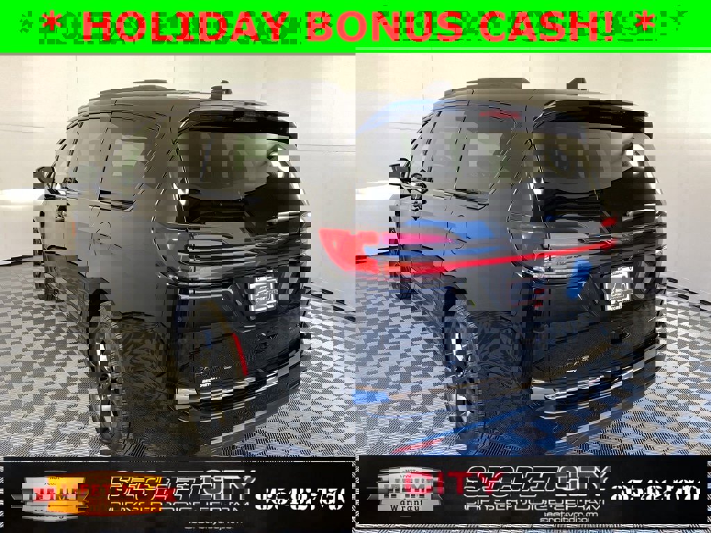 New 2026 Chrysler Pacifica Limited w/ S Appearance Package image 5