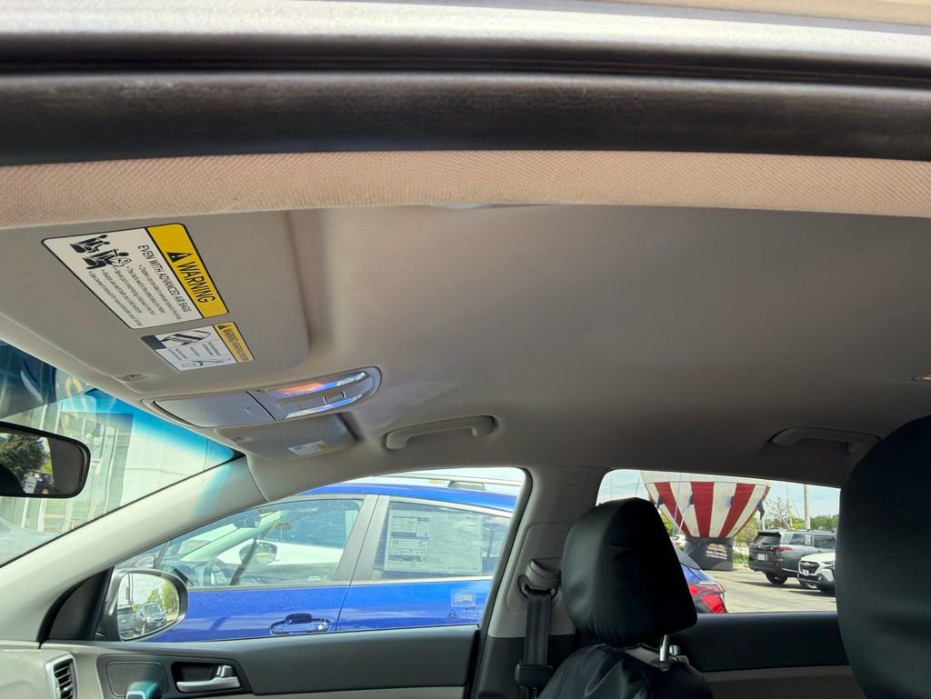 Used 2019 Kia Sportage LX FWD image 6