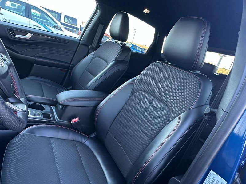 Used 2023 Ford Escape ST-Line w/ Tech Pack #1 image 8