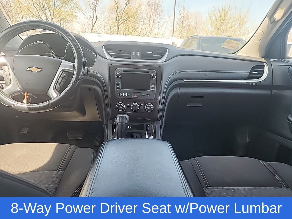 Used 2016 Chevrolet Traverse LT w/ Style and Technology Package image 17