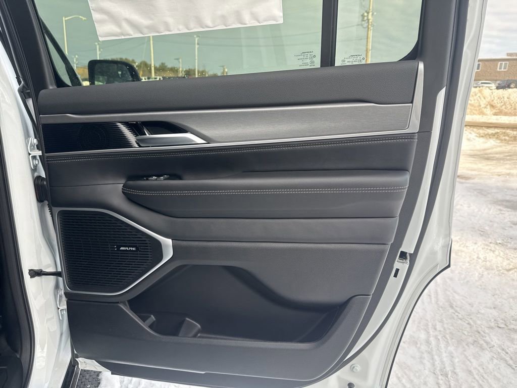 New 2026 Jeep Grand Wagoneer Limited image 29