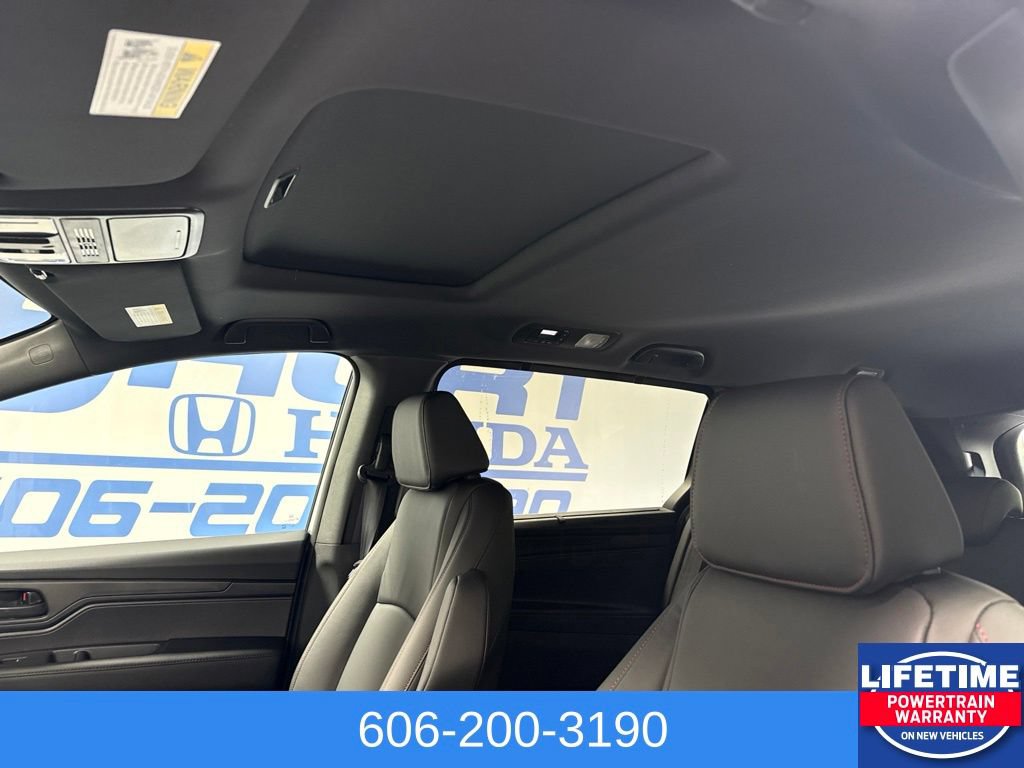 New 2026 Honda Odyssey Sport-L image 31