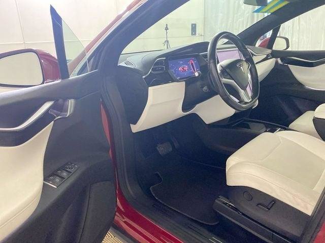 Used 2017 Tesla Model X 90D AWD/4WD image 24