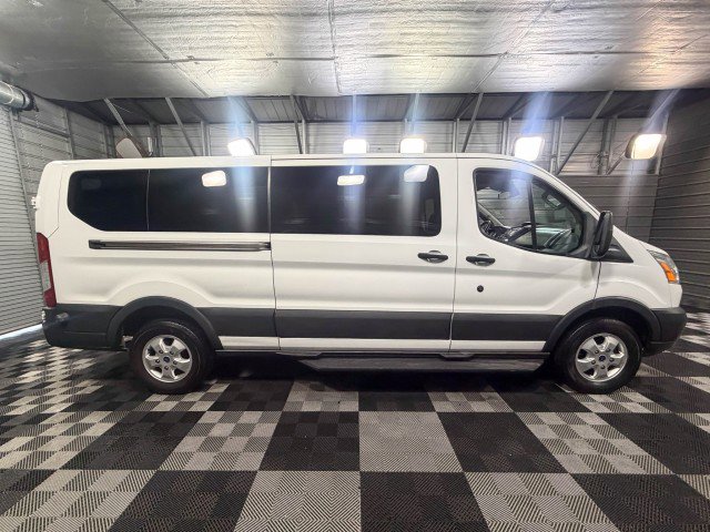 Used 2018 Ford Transit 350 XLT image 9