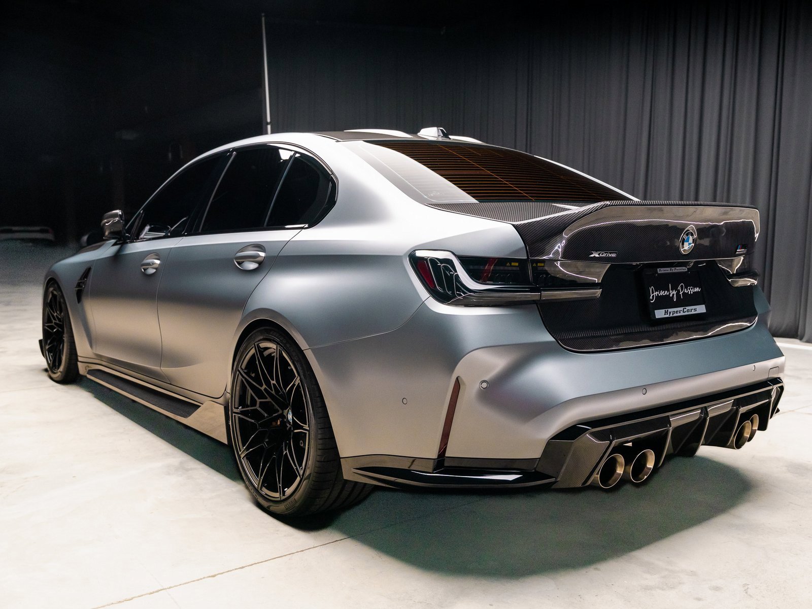 Used 2023 BMW M3 Competition w/ M Carbon Exterior Package image 40