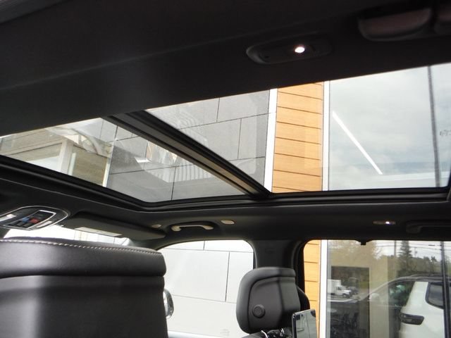 New 2026 Jeep Grand Wagoneer L Limited AWD/4WD image 19