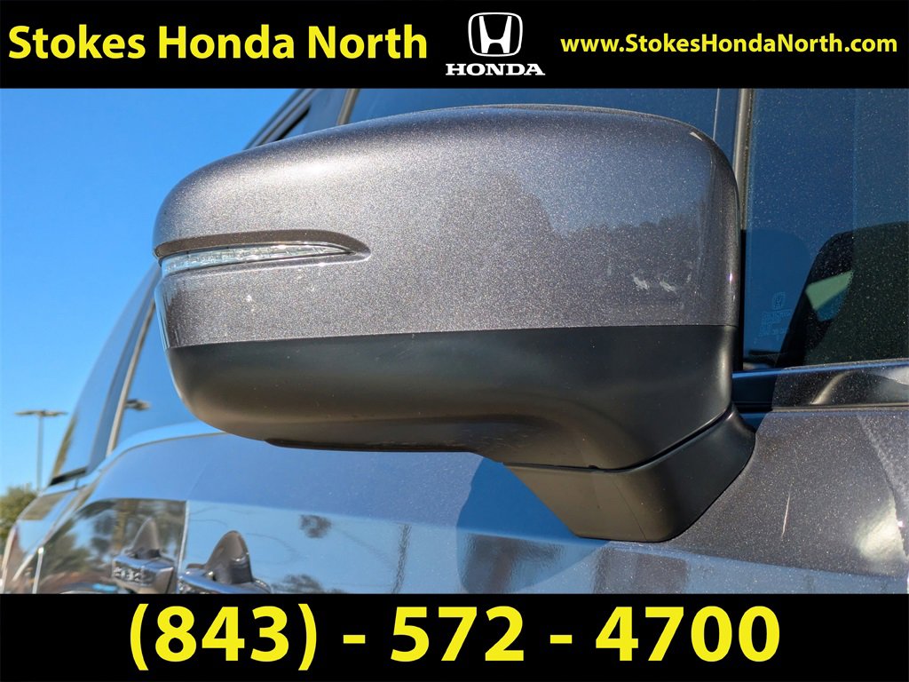 Certified 2025 Honda Odyssey Touring image 12