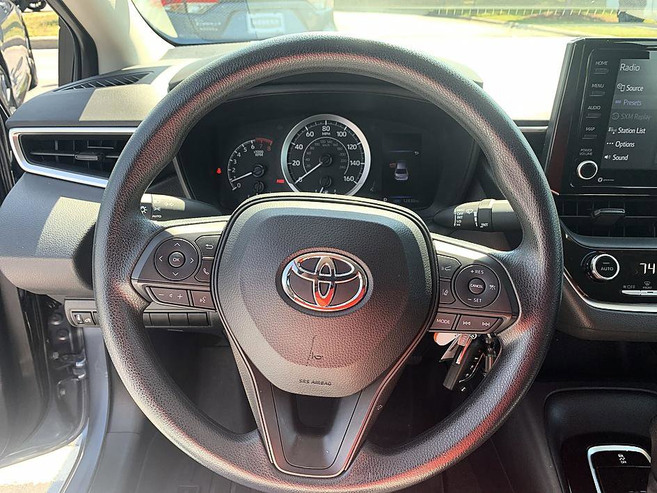 Certified 2022 Toyota Corolla LE FWD image 11