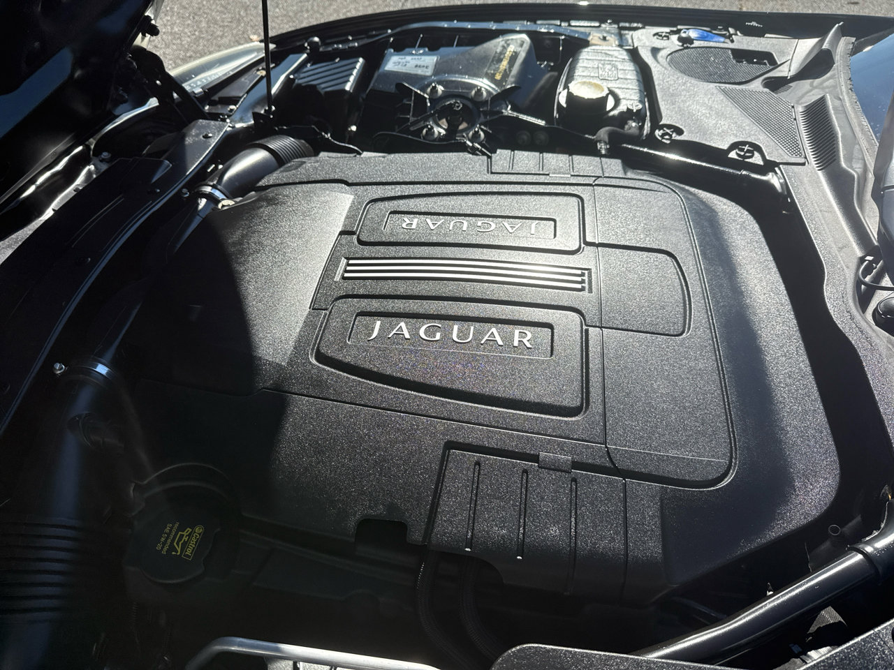 Used 2011 Jaguar XK Coupe image 32