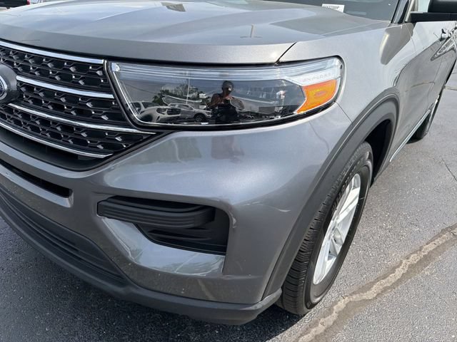 Used 2024 Ford Explorer XLT AWD/4WD image 42