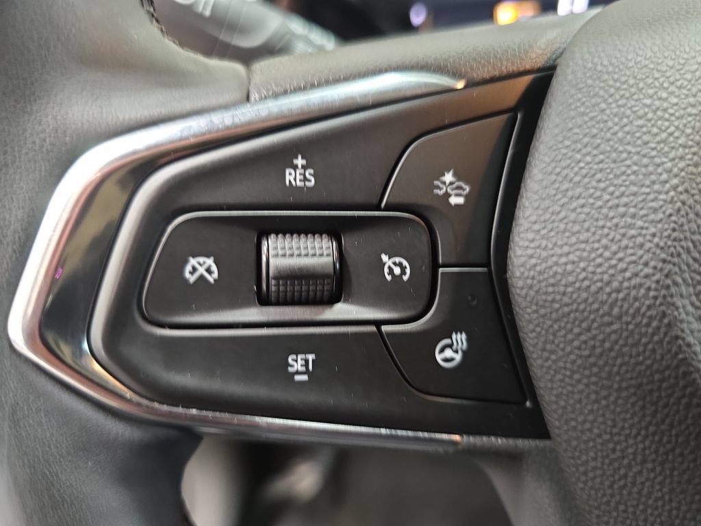 Used 2024 Chevrolet TrailBlazer LT w/ Convenience Package AWD/4WD image 17