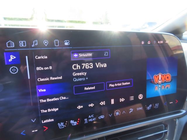 Used 2025 Chevrolet Equinox EV RS w/ Convenience Package II AWD/4WD image 25