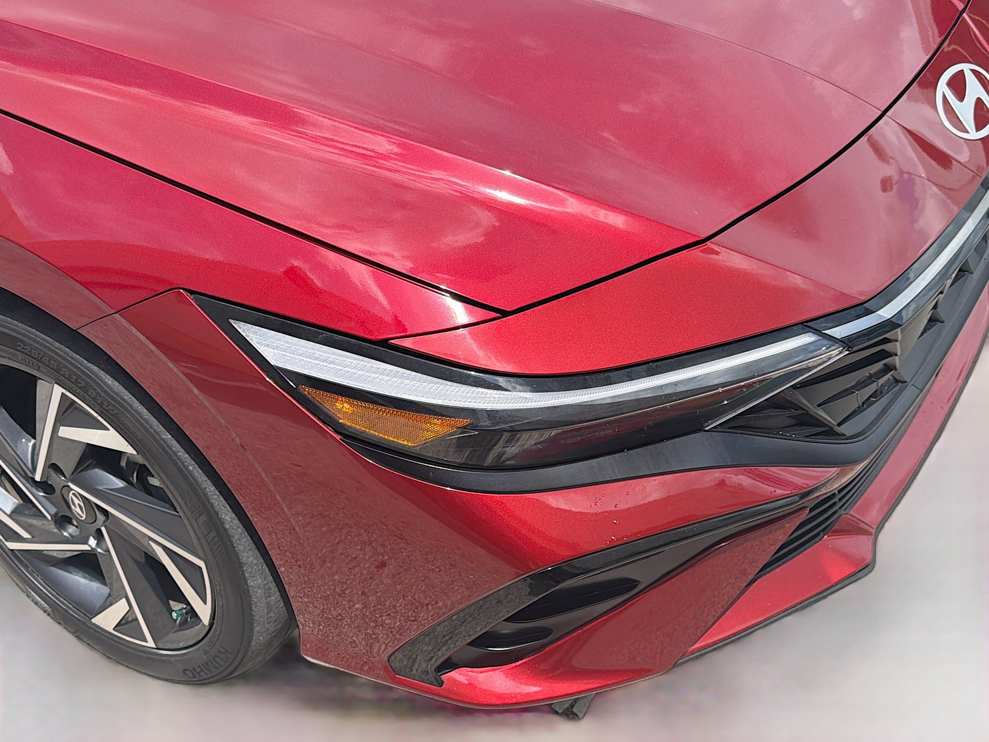 Used 2024 Hyundai Elantra SEL w/ Convenience Package FWD image 32