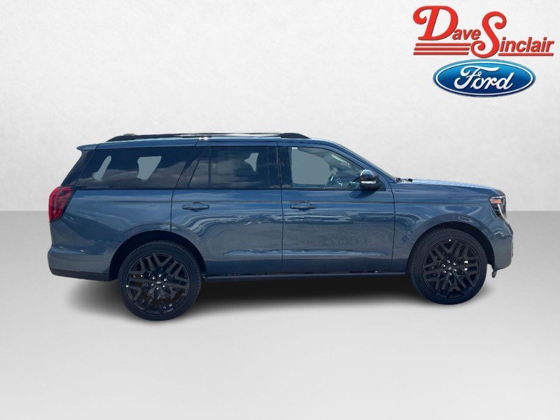 New 2027 Ford Expedition Platinum w/ Stealth Performance Package AWD/4WD image 5