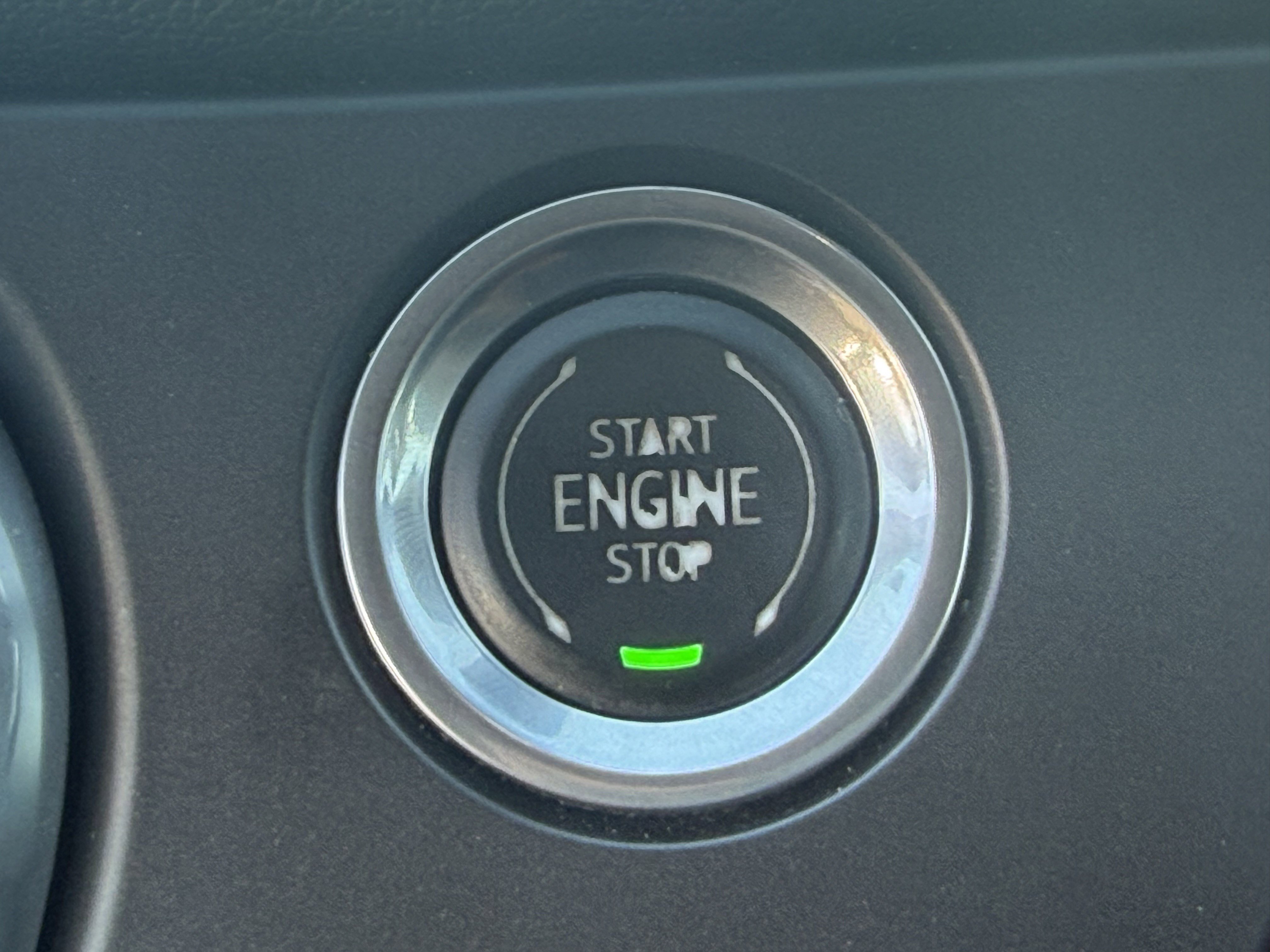 Used 2020 Chevrolet Blazer LT w/ Sound & Technology Package image 20