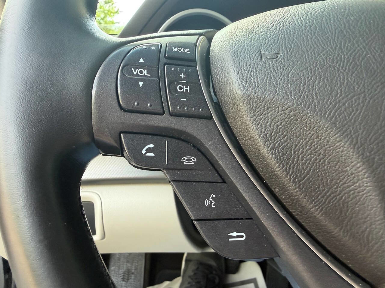 Used 2012 Acura TL w/ Technology Package FWD image 21