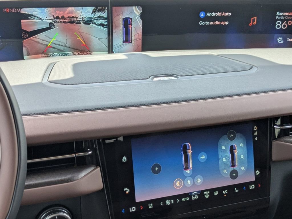 New 2026 Lincoln Navigator L Reserve AWD/4WD image 24