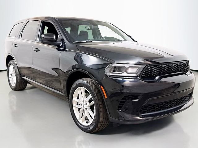 Used 2025 Dodge Durango GT AWD/4WD image 3