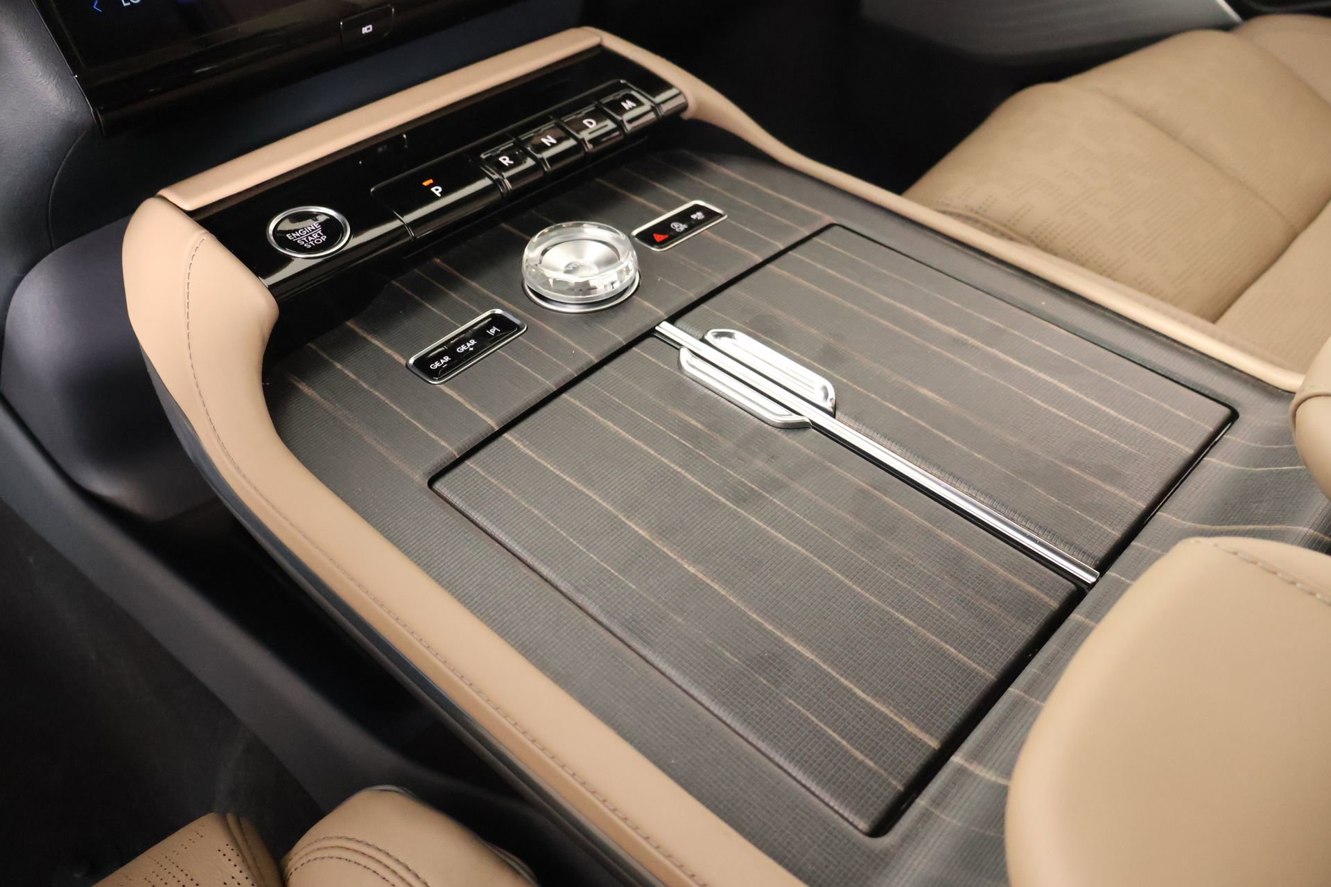 New 2026 Lincoln Navigator Black Label AWD/4WD image 8