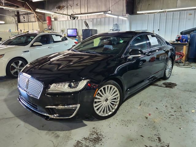 Used 2017 Lincoln MKZ Reserve w/ Technology Package FWD image 5