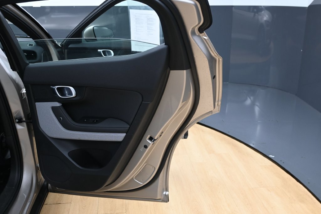 Used 2024 Polestar Polestar 2 AWD/4WD image 26