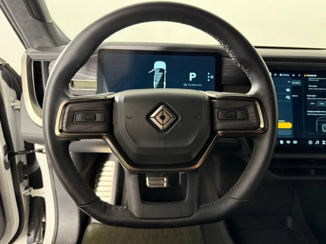 Used 2023 Rivian R1S Adventure AWD/4WD image 15