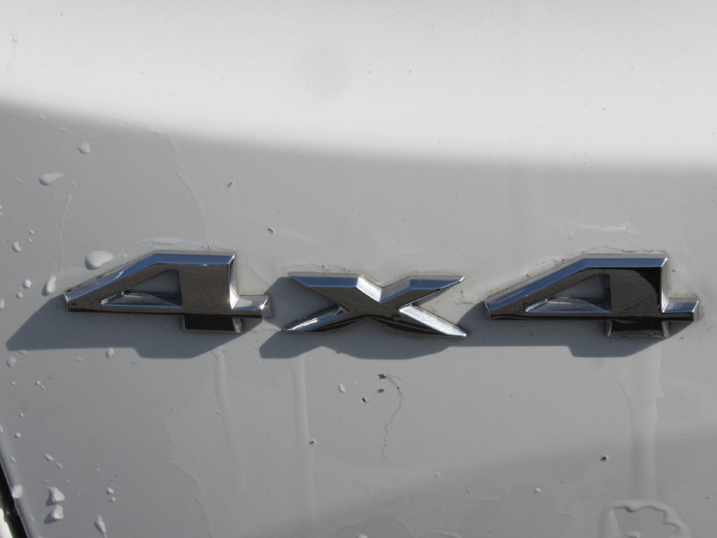 Used 2023 Jeep Renegade Latitude AWD/4WD image 8