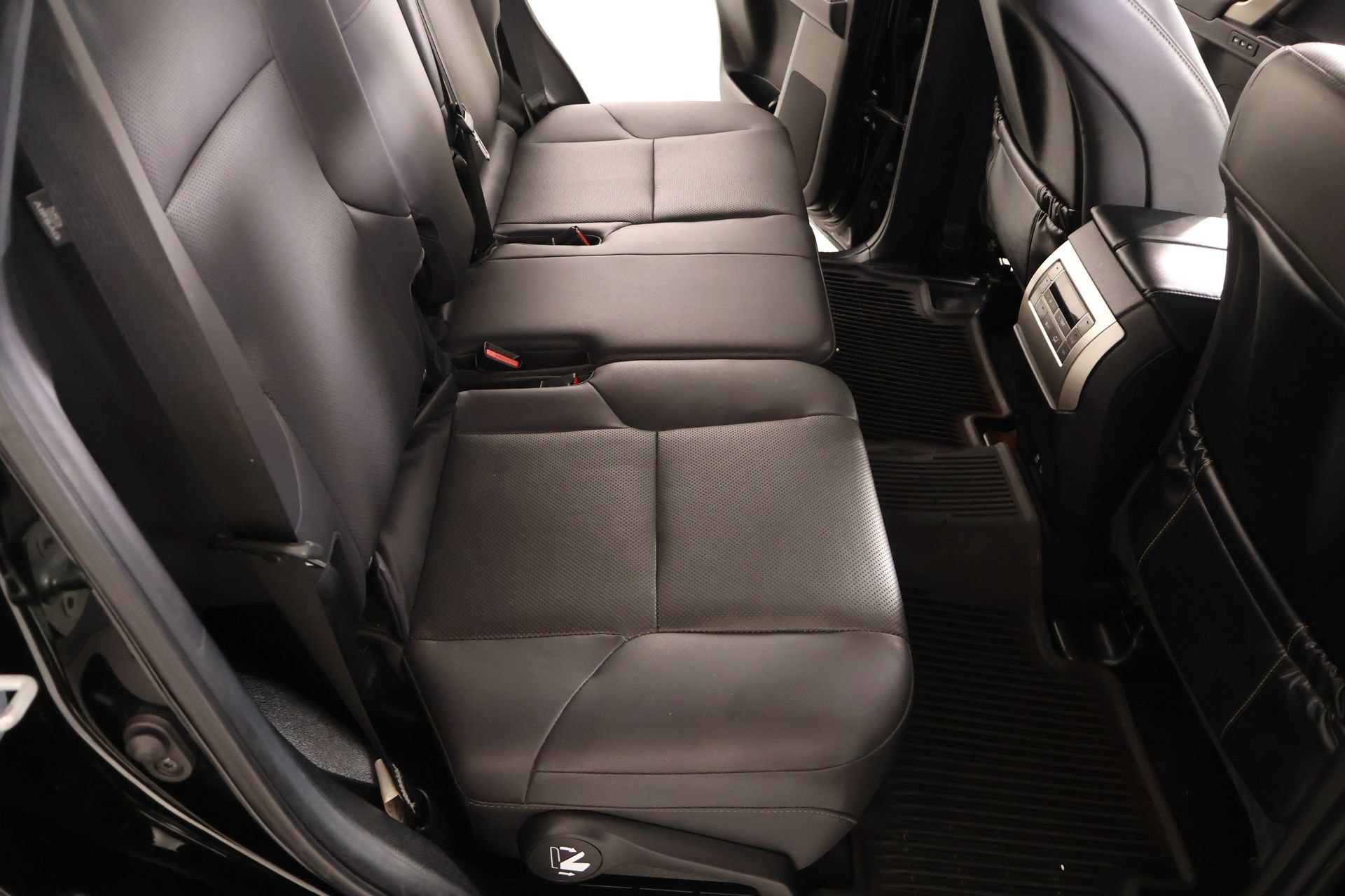 Used 2021 Lexus GX 460 Premium w/ Premium Plus Package AWD/4WD image 15