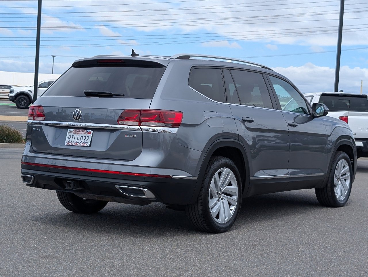 Used 2021 Volkswagen Atlas SEL AWD/4WD image 14