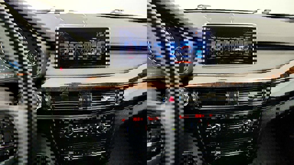 Used 2017 BMW X5 xDrive35i image 17