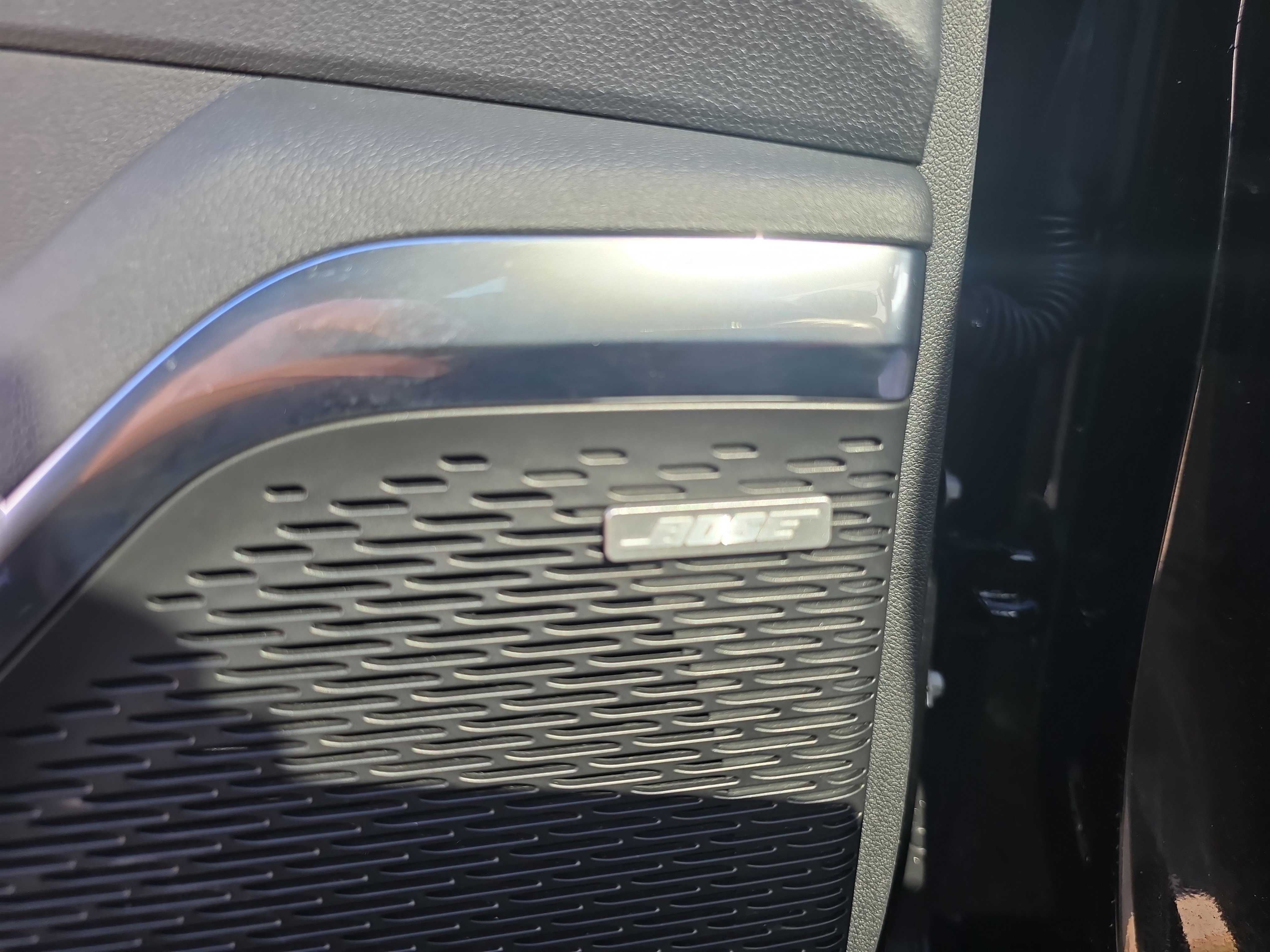 Used 2024 Chevrolet Traverse RS w/ LPO, Floor Liner Package image 19
