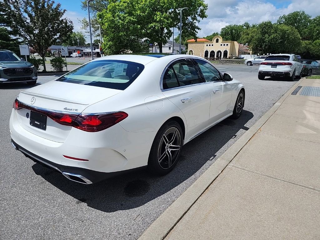 Used 2024 Mercedes-Benz E 350 4MATIC Sedan image 11