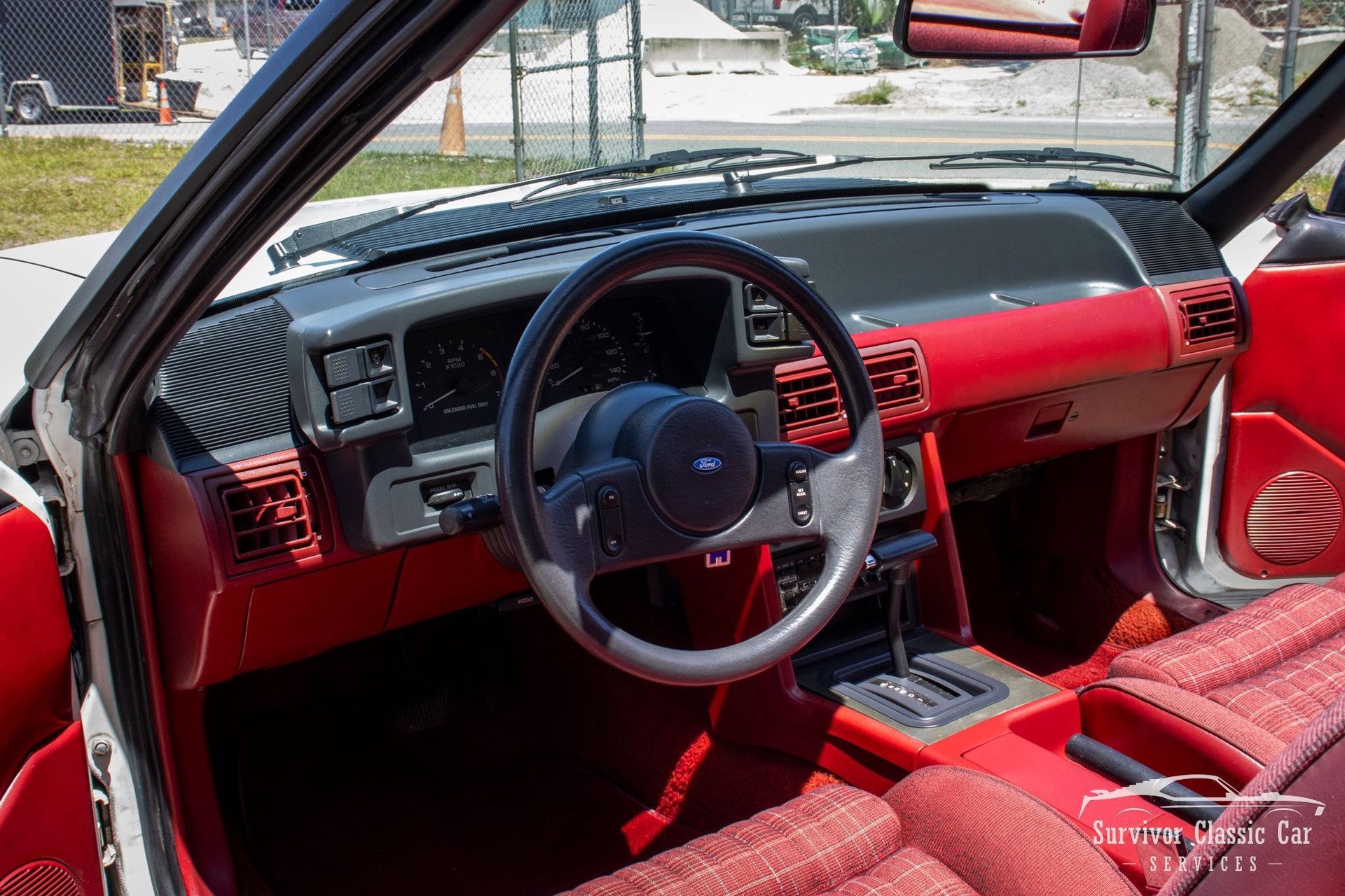Used 1989 Ford Mustang LX RWD image 13
