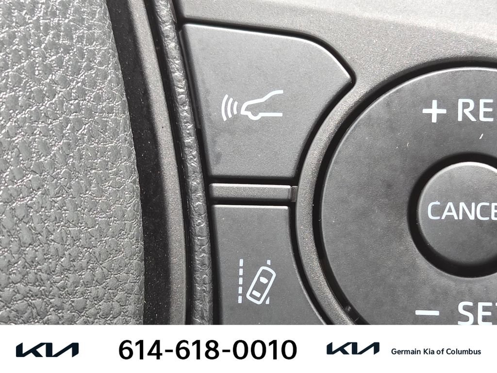 Used 2023 Toyota RAV4 LE FWD image 30