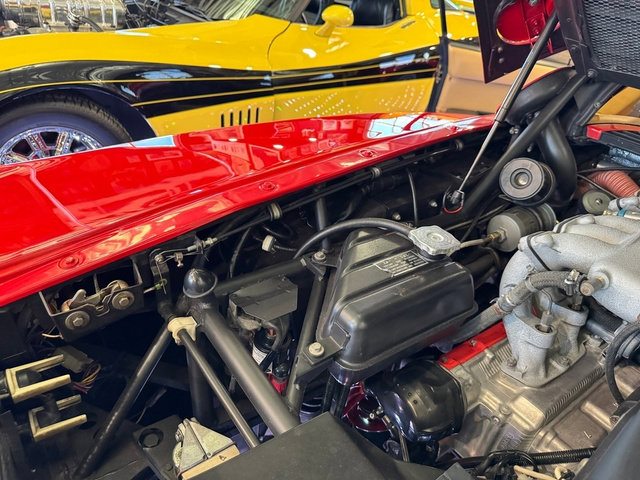Used 1988 Ferrari Testarossa RWD image 33