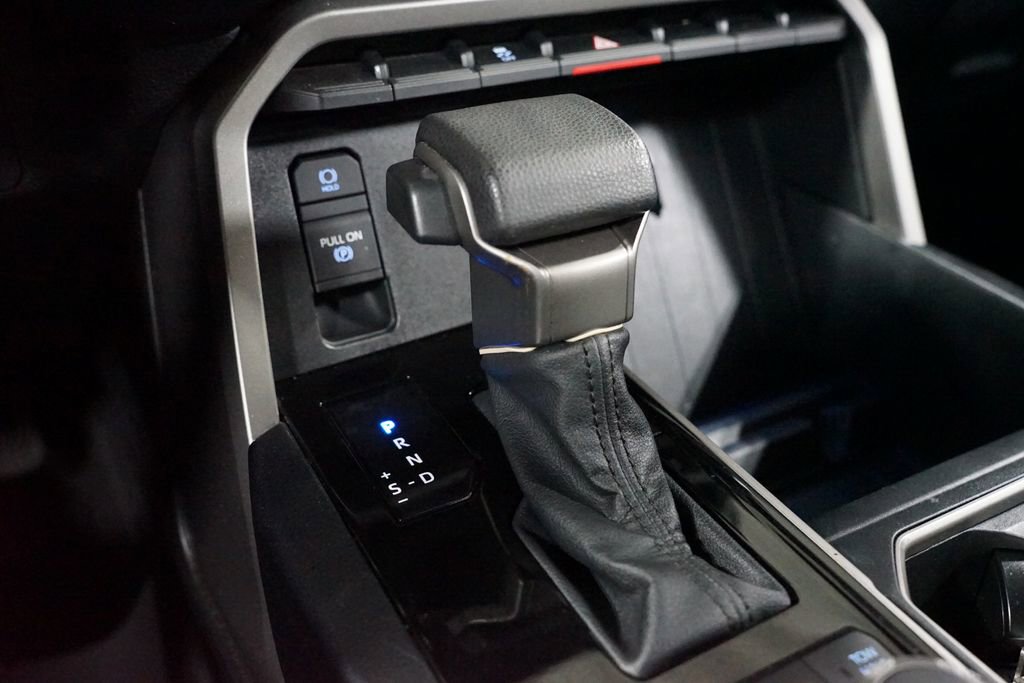 Used 2022 Toyota Tundra SR5 w/ Convenience Package image 22