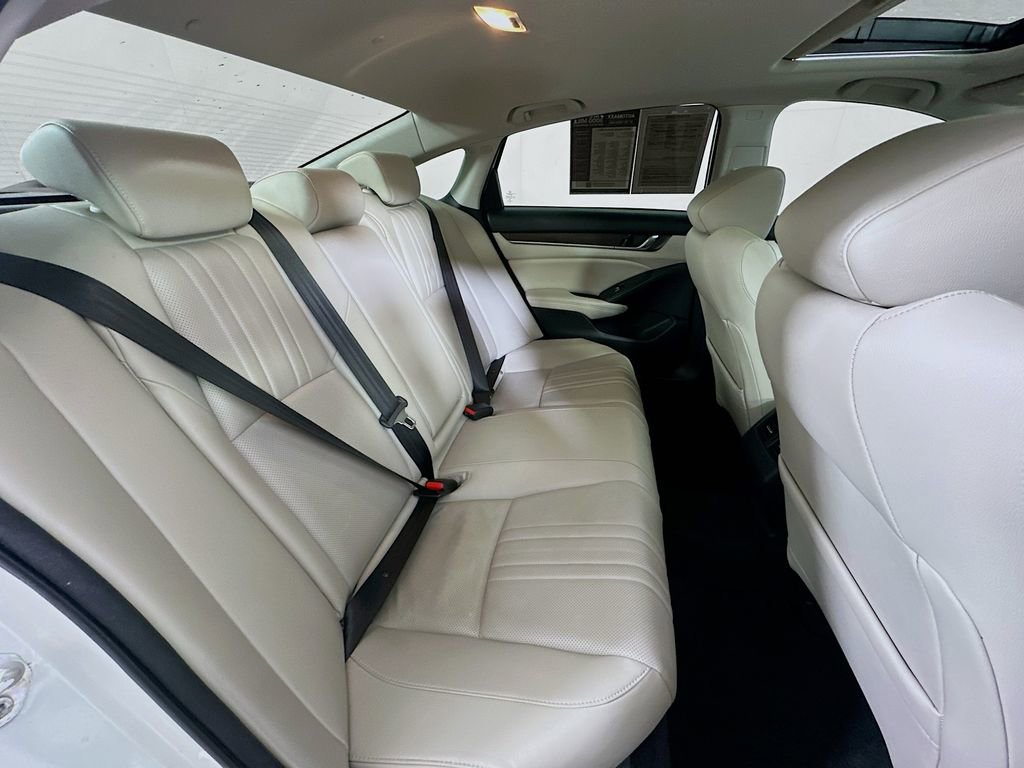 Used 2019 Honda Accord EX-L image 11