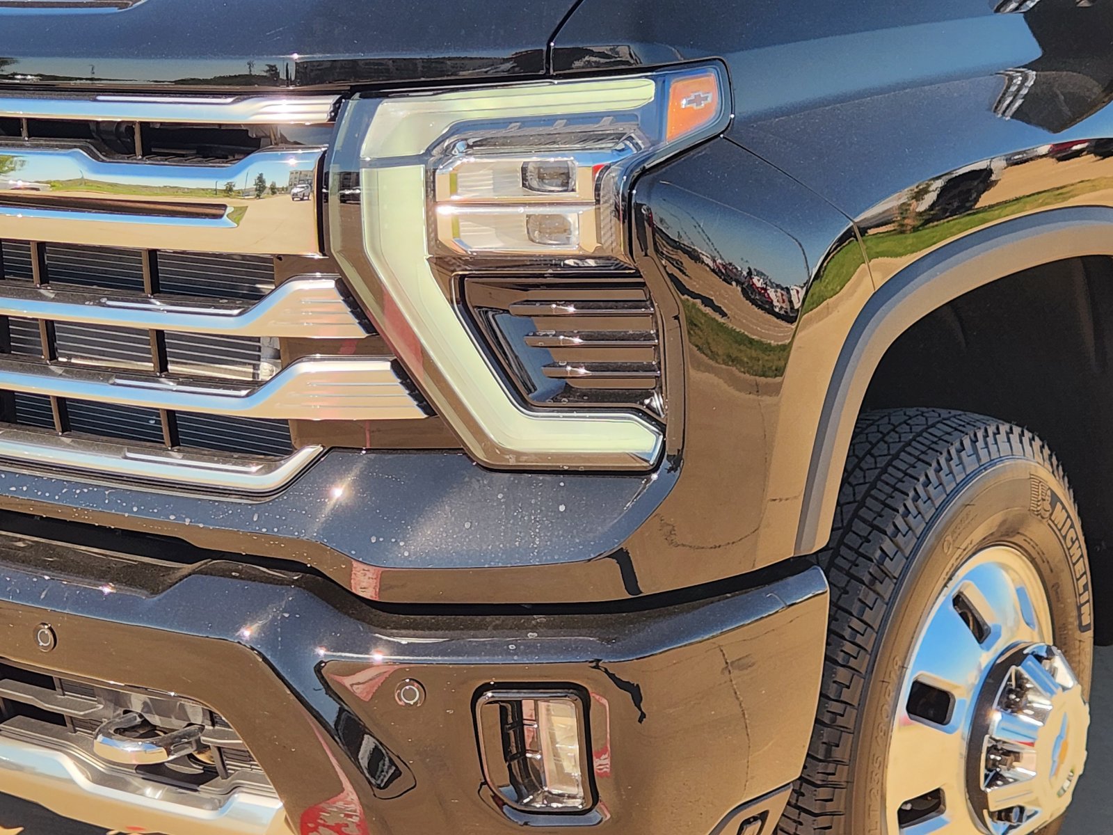 New 2026 Chevrolet Silverado 3500 High Country w/ Technology Package AWD/4WD image 10