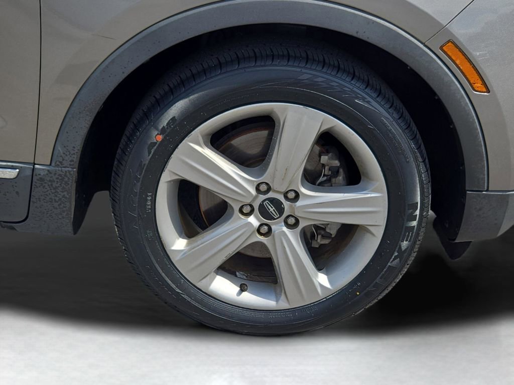 Used 2017 Lincoln MKC Premiere image 6