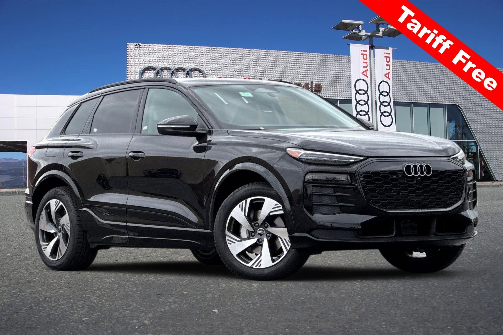 New 2025 Audi Q6 e-tron Premium Plus