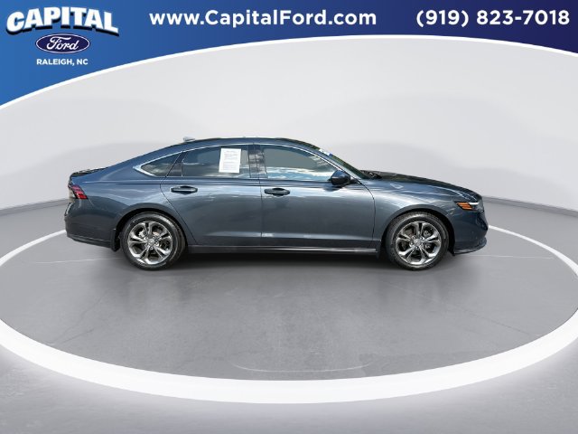 Used 2023 Honda Accord EX image 9