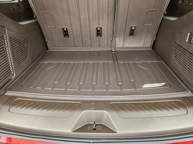 New 2026 GMC Yukon XL Elevation w/ LPO, Floor Liner Package RWD image 60