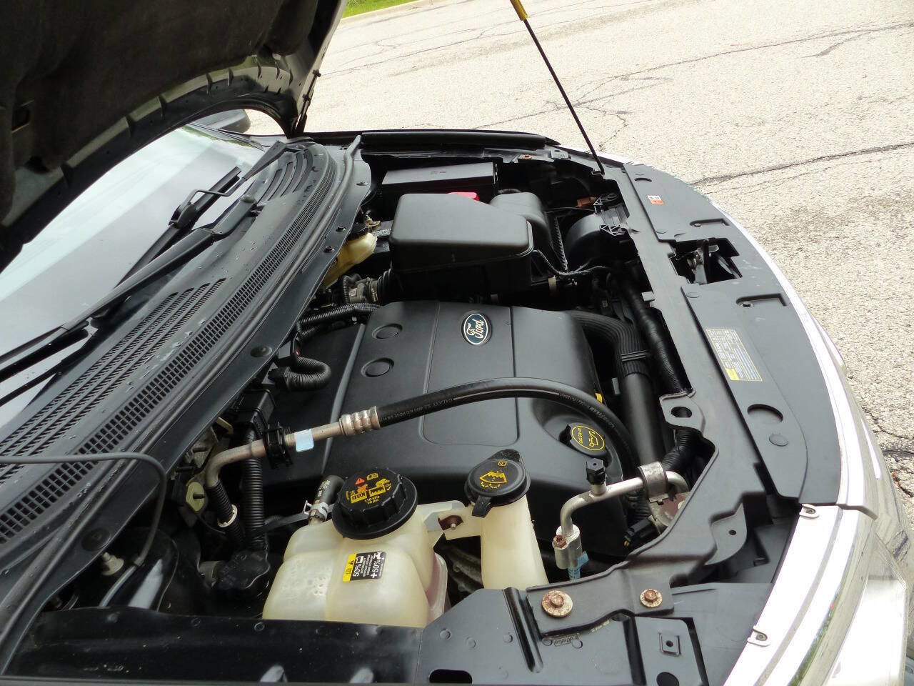 Used 2014 Ford Edge SEL image 19