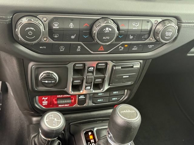 New 2026 Jeep Gladiator Mojave w/ Safety Group AWD/4WD image 21