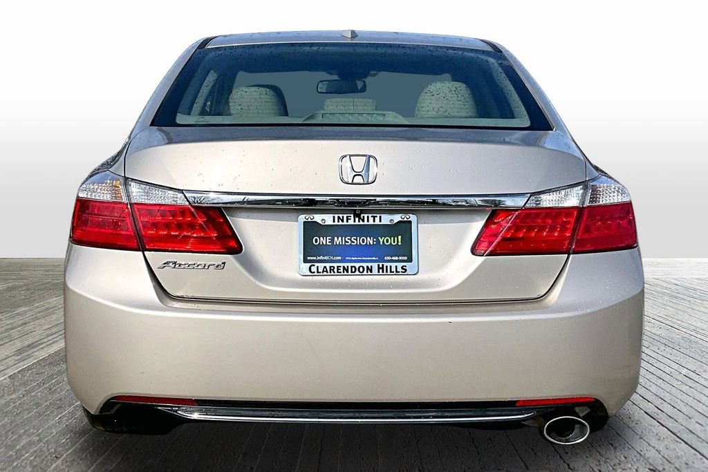Used 2015 Honda Accord EX-L image 7