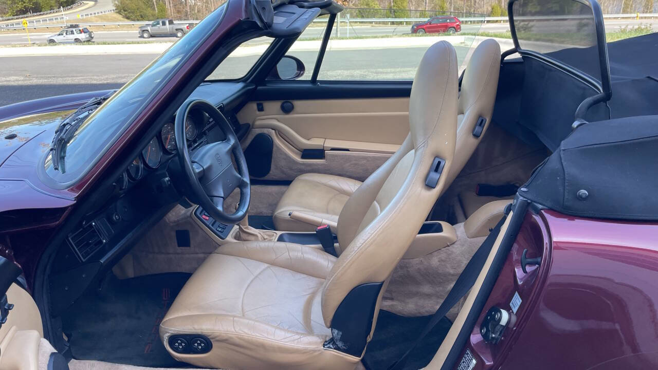 Used 1997 Porsche 911 Carrera image 18