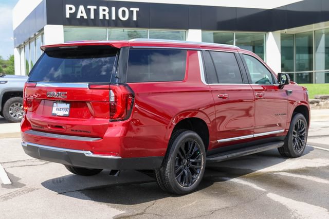 New 2026 GMC Yukon XL Elevation w/ Elevation Premium Package AWD/4WD image 3